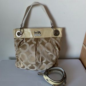 Coach Crossbody Bag (FIRM)